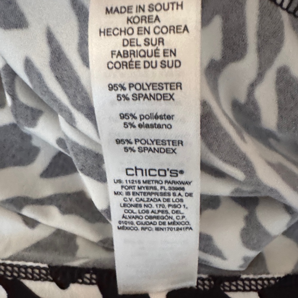 Chico's Black & White Animal Rain Brielle Knee Dress - Picture 9 of 9